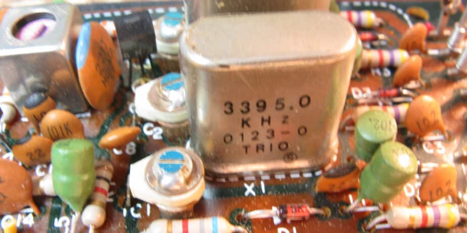 Kenwood TS-520 crystals from Carrier Osc brd (tested crystals)