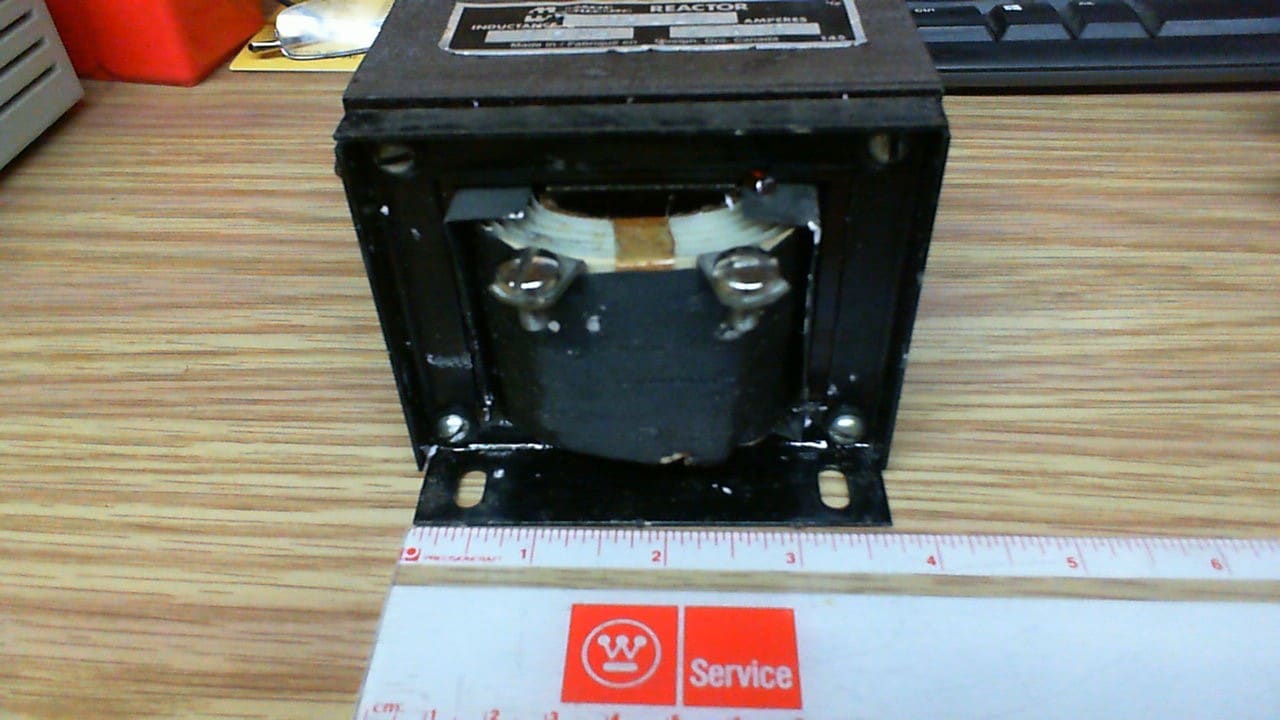 Hammond #195-E20 2.5 mH at 20 Amp DC