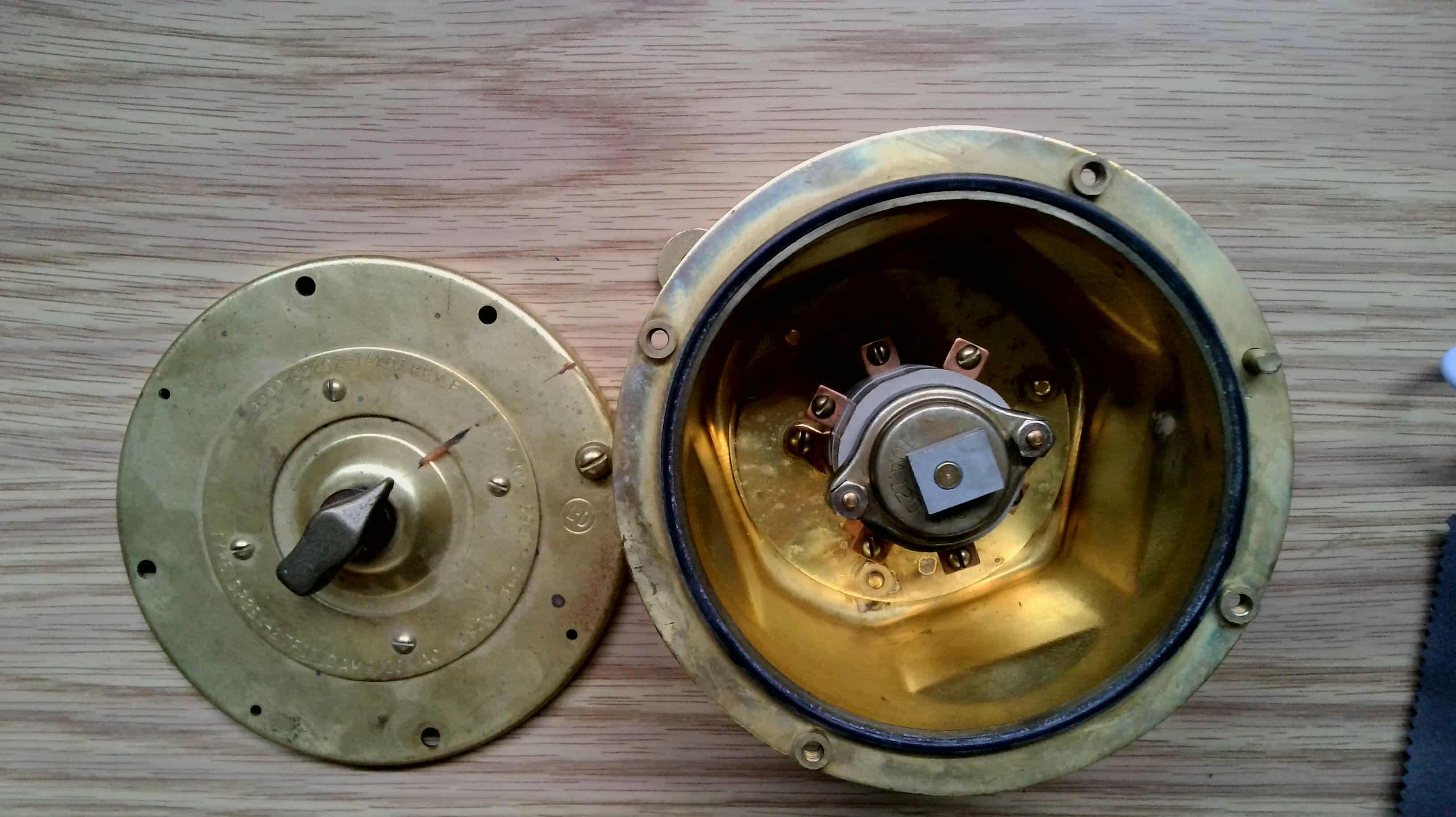 Water Resistant / Weather resistant switch