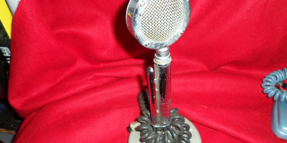 Classic ASTATIC TugB Microphone.