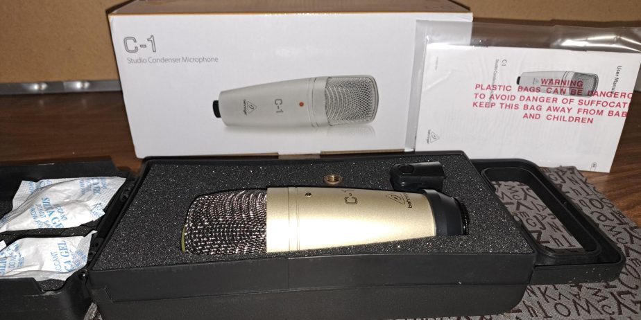 Behringer C-1 Studio Condenser Microphone