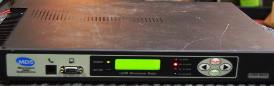 Microwave Data Systems LEDR900S data transceiver