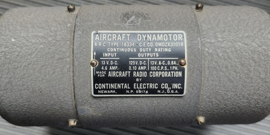 WW-II USAF Dynamotor P-14/ARC