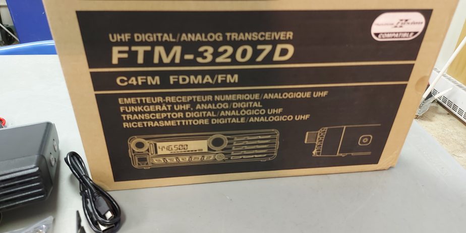 Yaesu FTM-3207D analog/digital C4FM