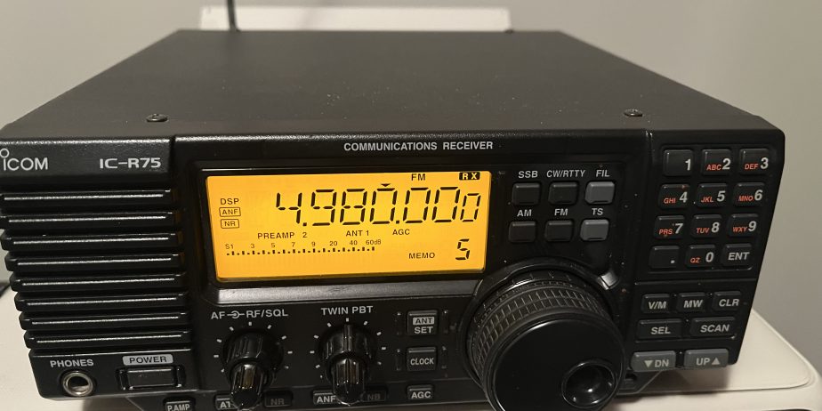 Icom R.75 Receiver