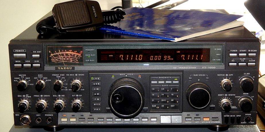 Yaesu ft-1000d