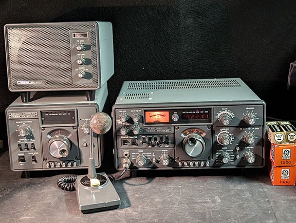 Yaesu FT-101ZD Package