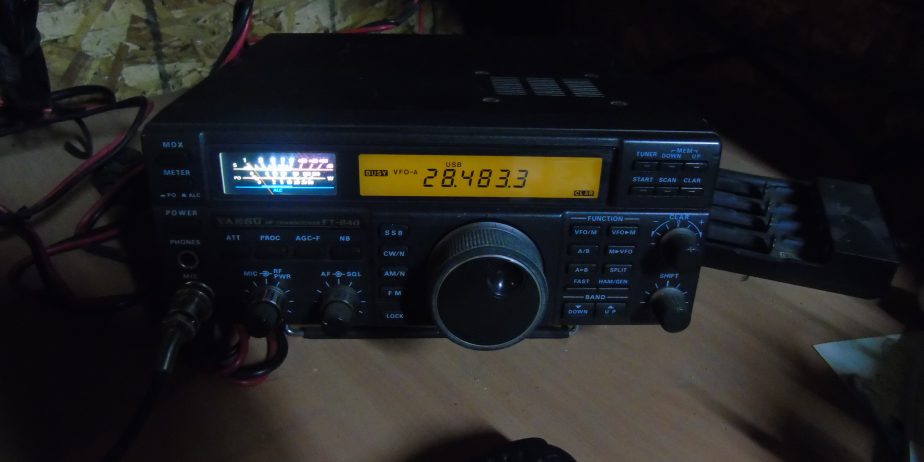 Yaesu-FT 840