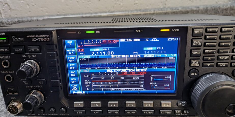 ICOM IC-7600