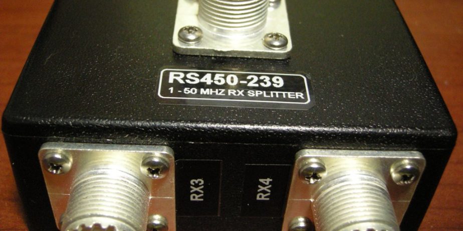 4-WAY HF ANTENNA SPLITTER COMBINER RX , 0.1-50 MHz , SO-239 connectors