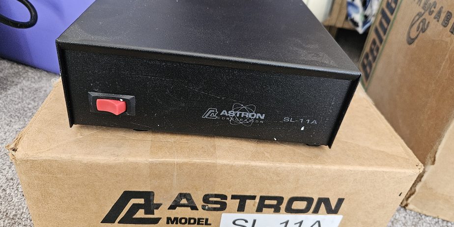 TWO Astron SL-11A linear power supply