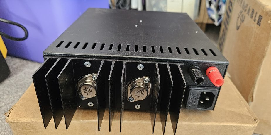 TWO Astron SL-11A linear power supply