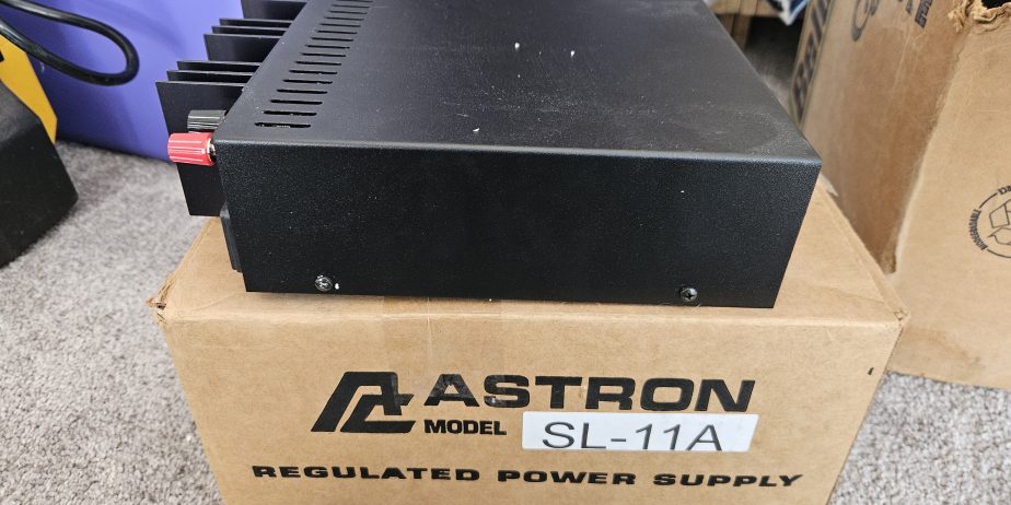 TWO Astron SL-11A linear power supply