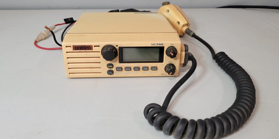 Uniden MC795 Marine VHF Transceiver