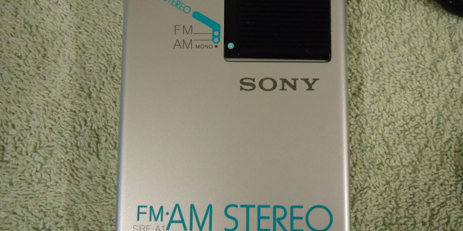 (RARE) 1983 SONY SRF-A1 FM-AM STEREO RADIO WALKMAN