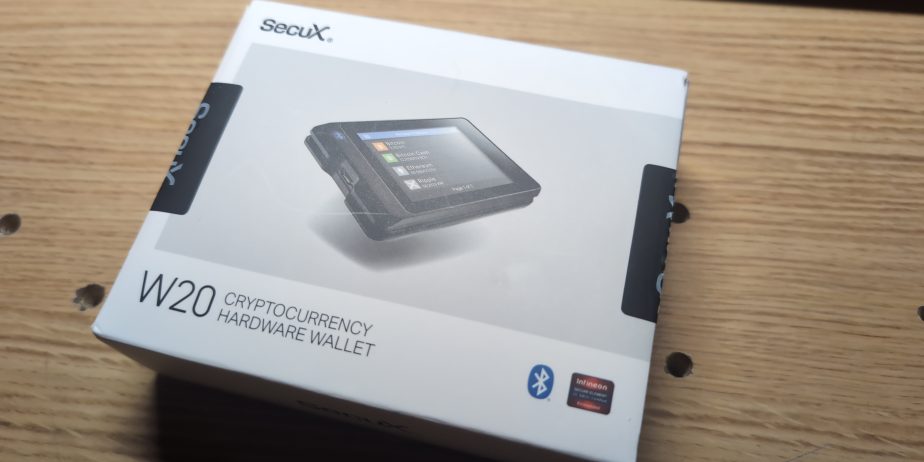 Crypto Hardware Wallet – SecuX