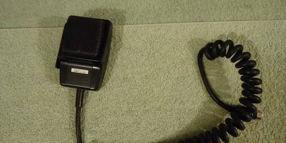 2 CB RADIO AMPLIFIED POWER MICROPHONES