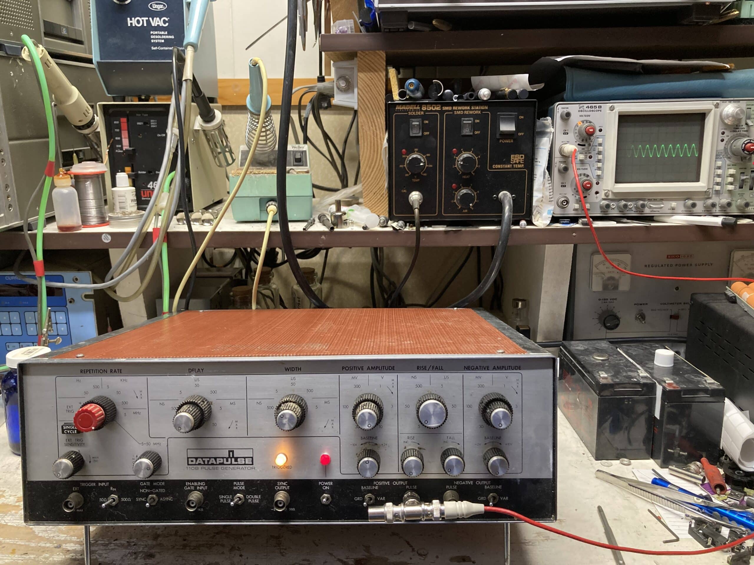 Datapulse 110B Pulse generator