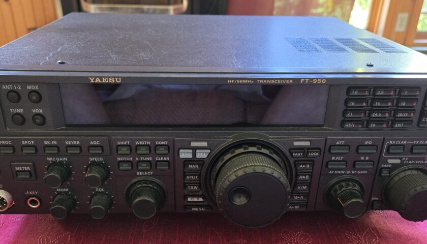 Yaesu FT-950