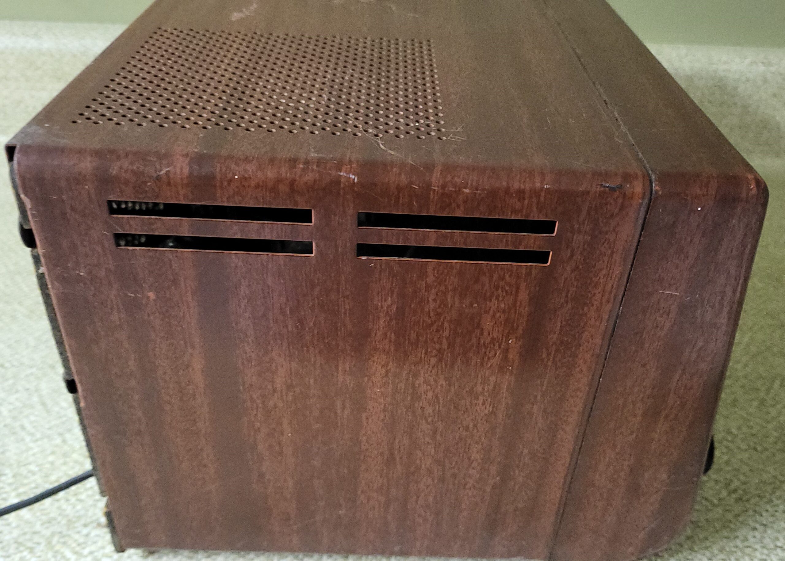 Vintage Hallicrafters S-38EM AM / SW Radio Receiver