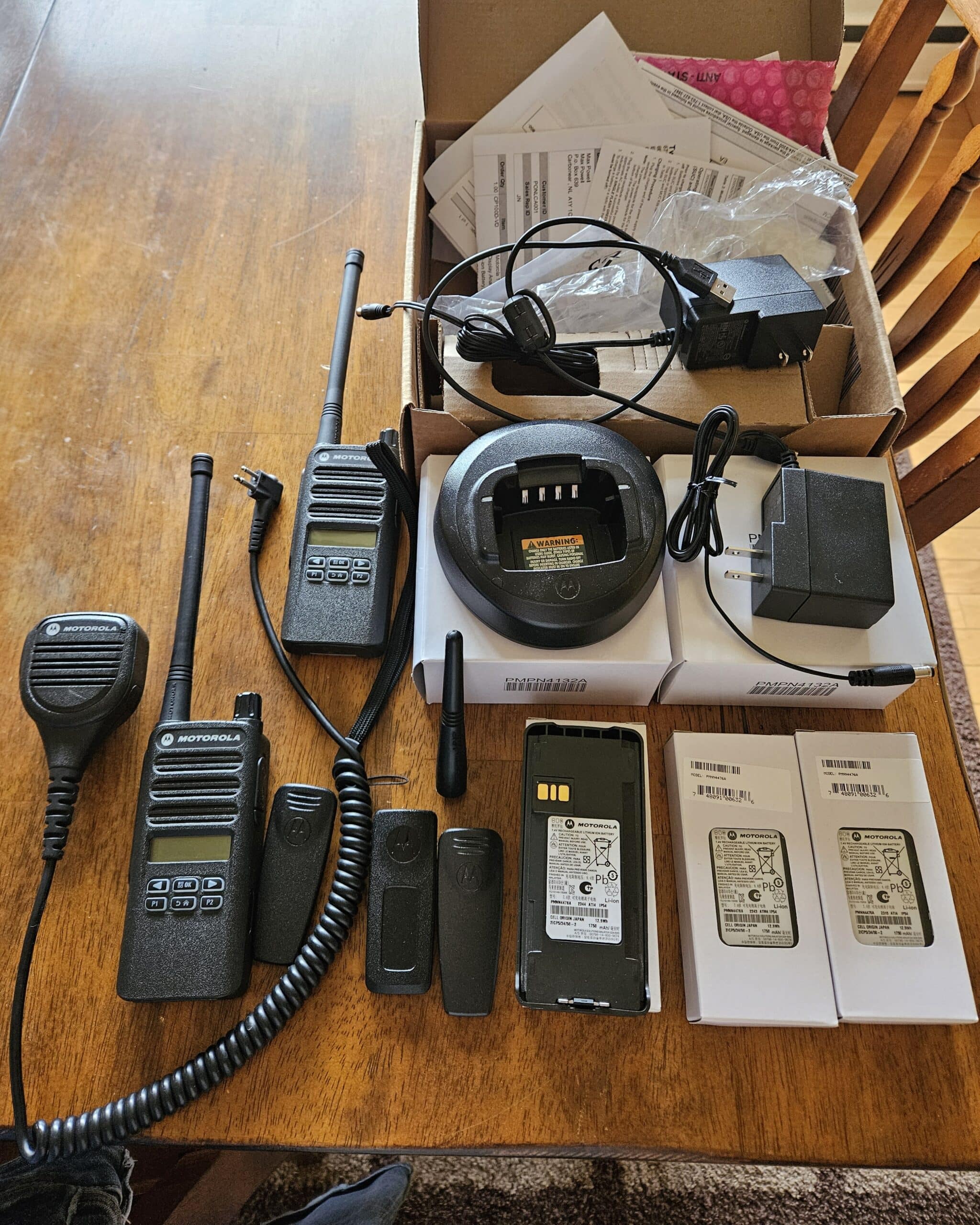 Motorola CP100d vhf