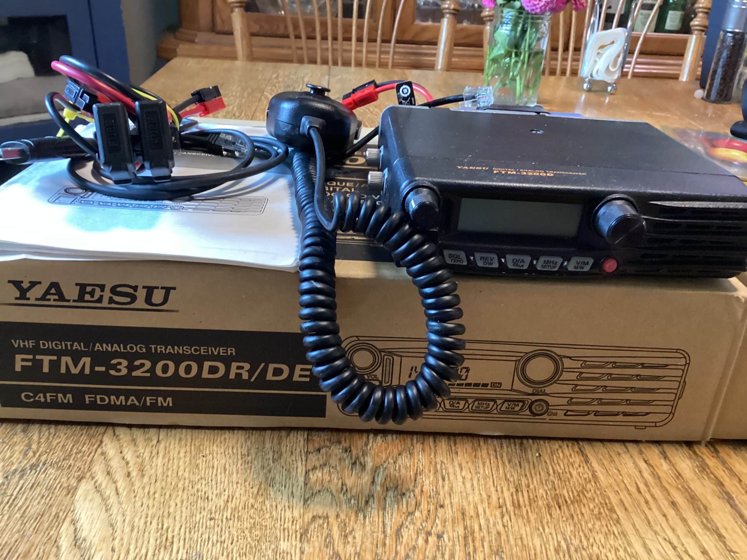 Yaesu FTM-3200 DR/DE VHF Analog/Digital Trnsceiver
