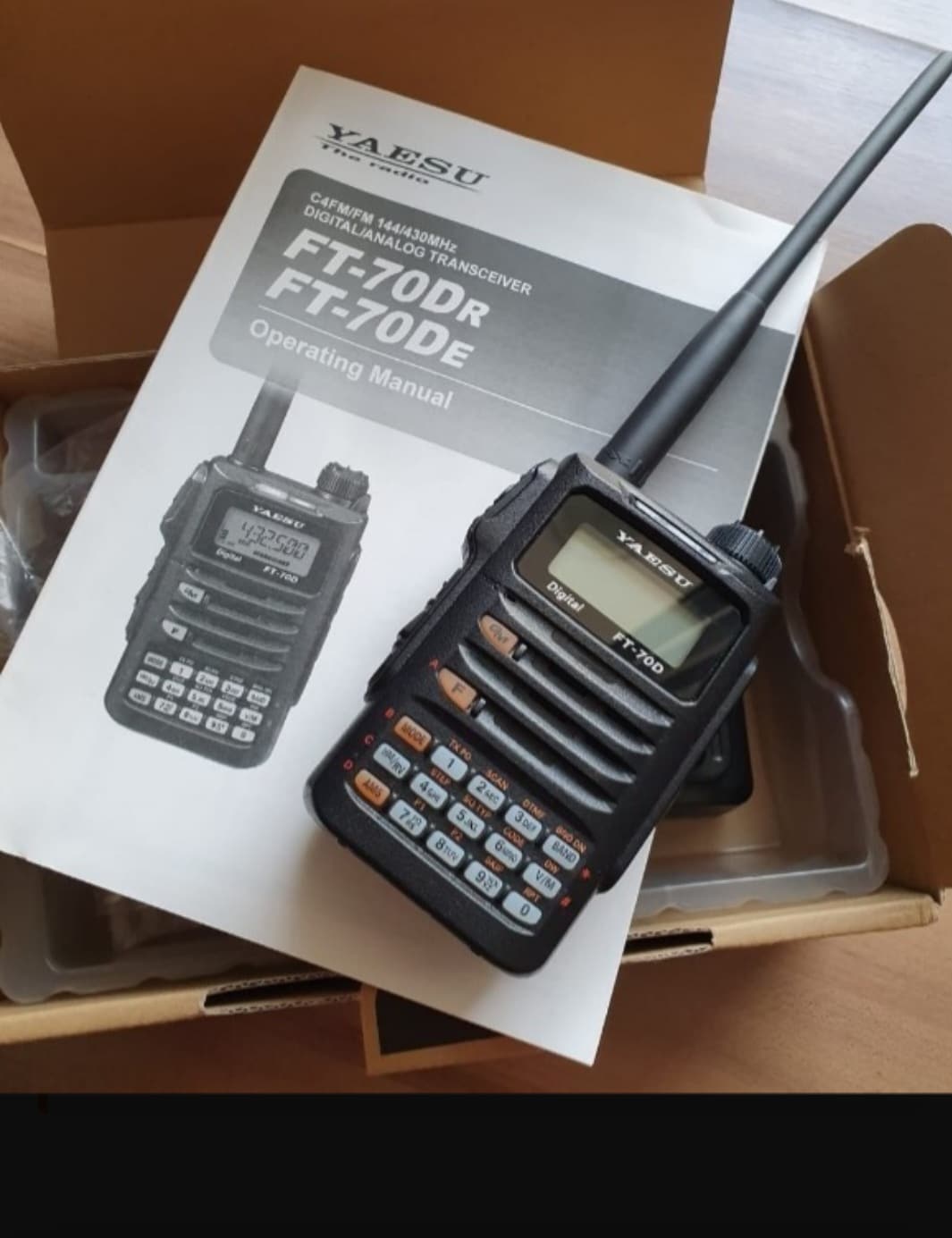 Yaesu FT-70D