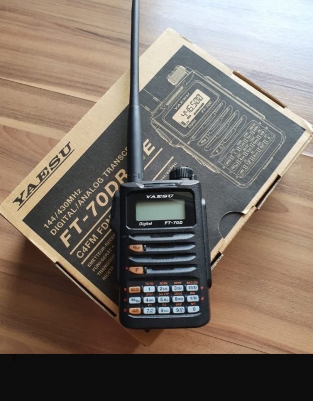Yaesu FT-70D