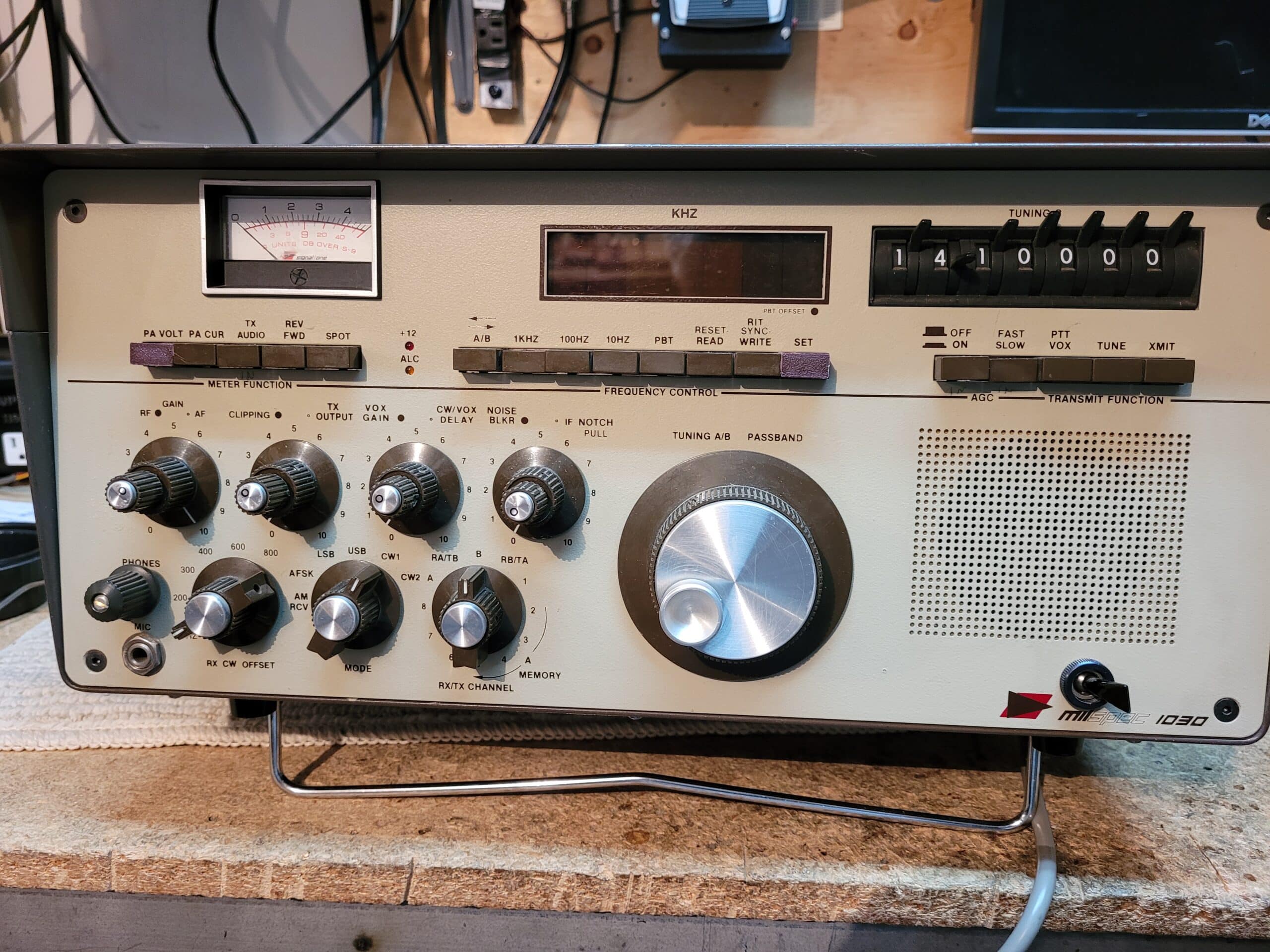 For Sale: Signal/One Milspec 1030 200 watt transceiver in good cosmetic and operating condition