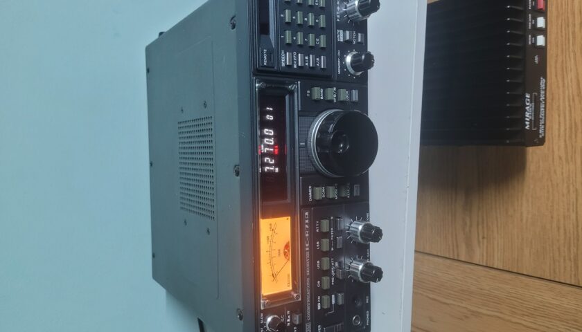 Icom R 71 A Receiver