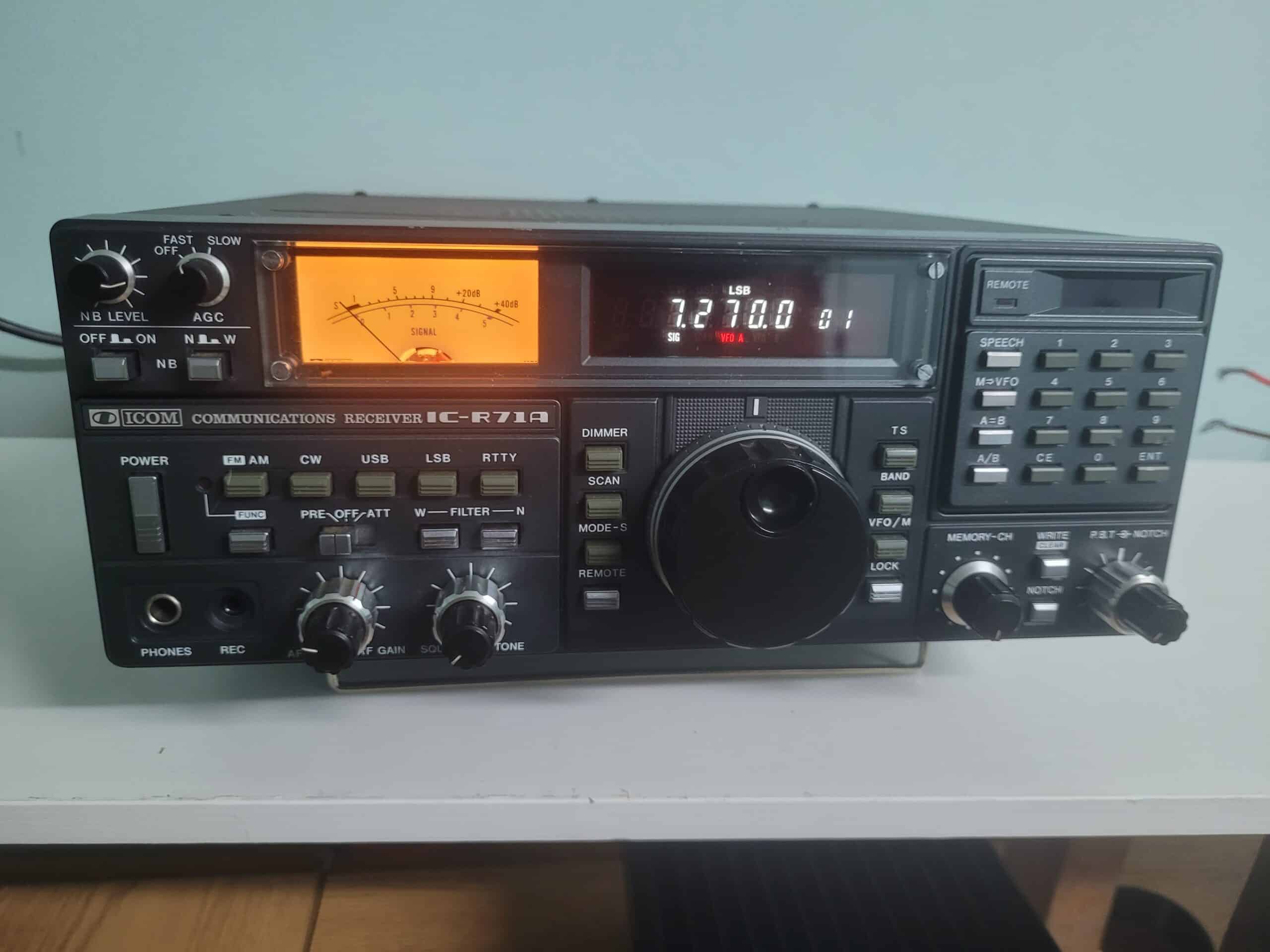 Icom R 71 A Receiver