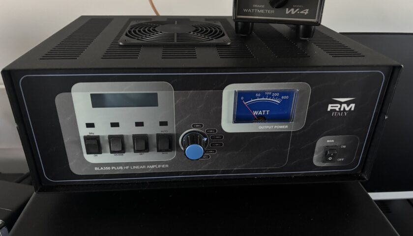 RM Italy BLA 350 plus solid state HF amp