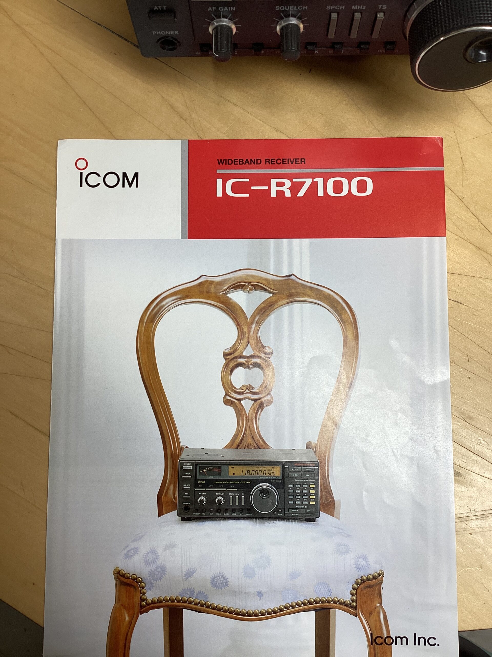 ICOM IC-R7100 Wideband-All Mode 25-2000Mhz