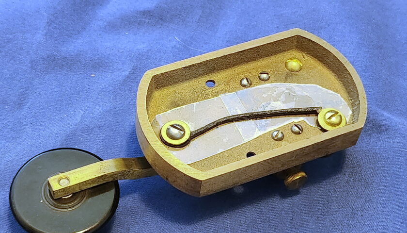 Signal Electronic Straight Key