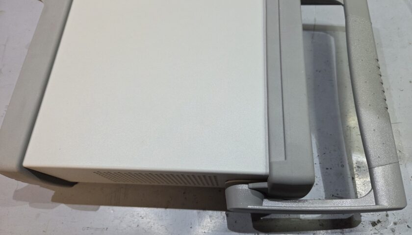 Keysight 34461A 6.5 digit bench DMM