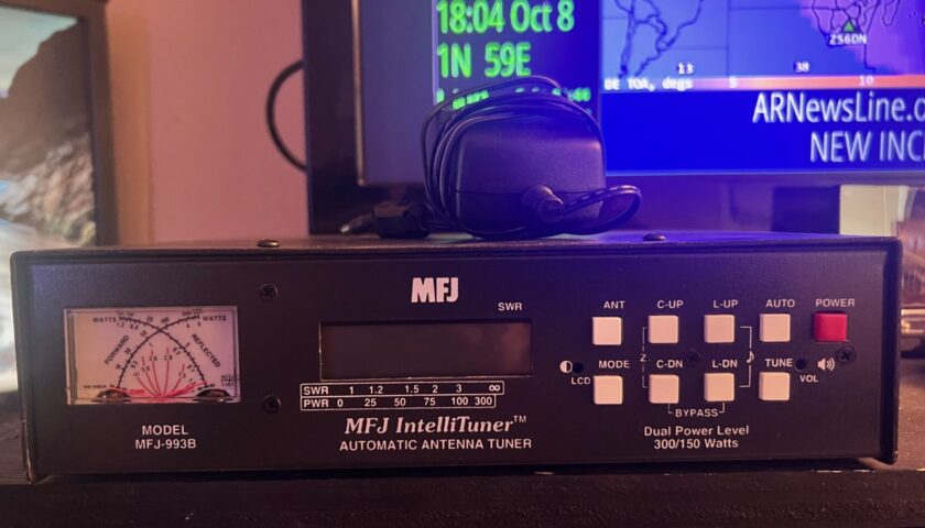 MFJ-993B IntelliTuner