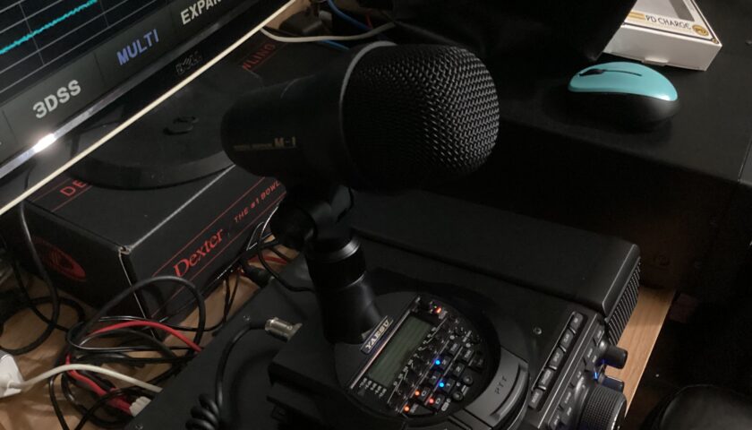 Yaesu Desk microphone M1