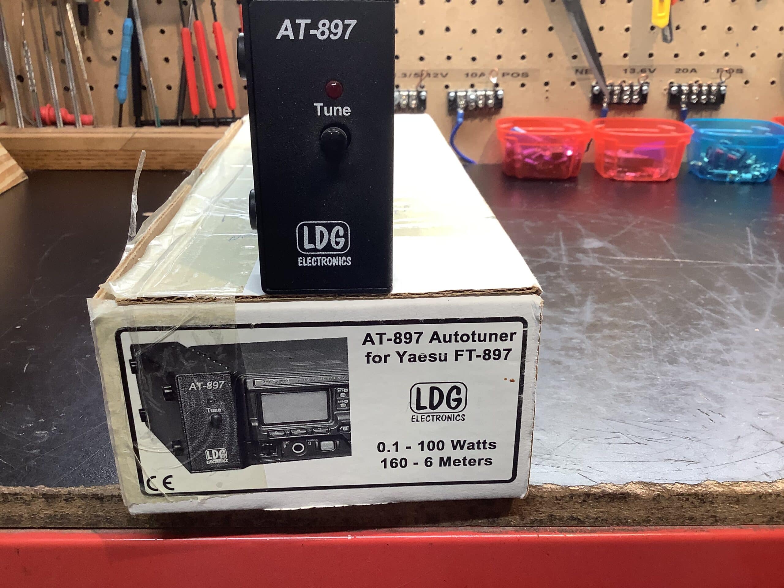 LDG AT97 Antenna Tuner