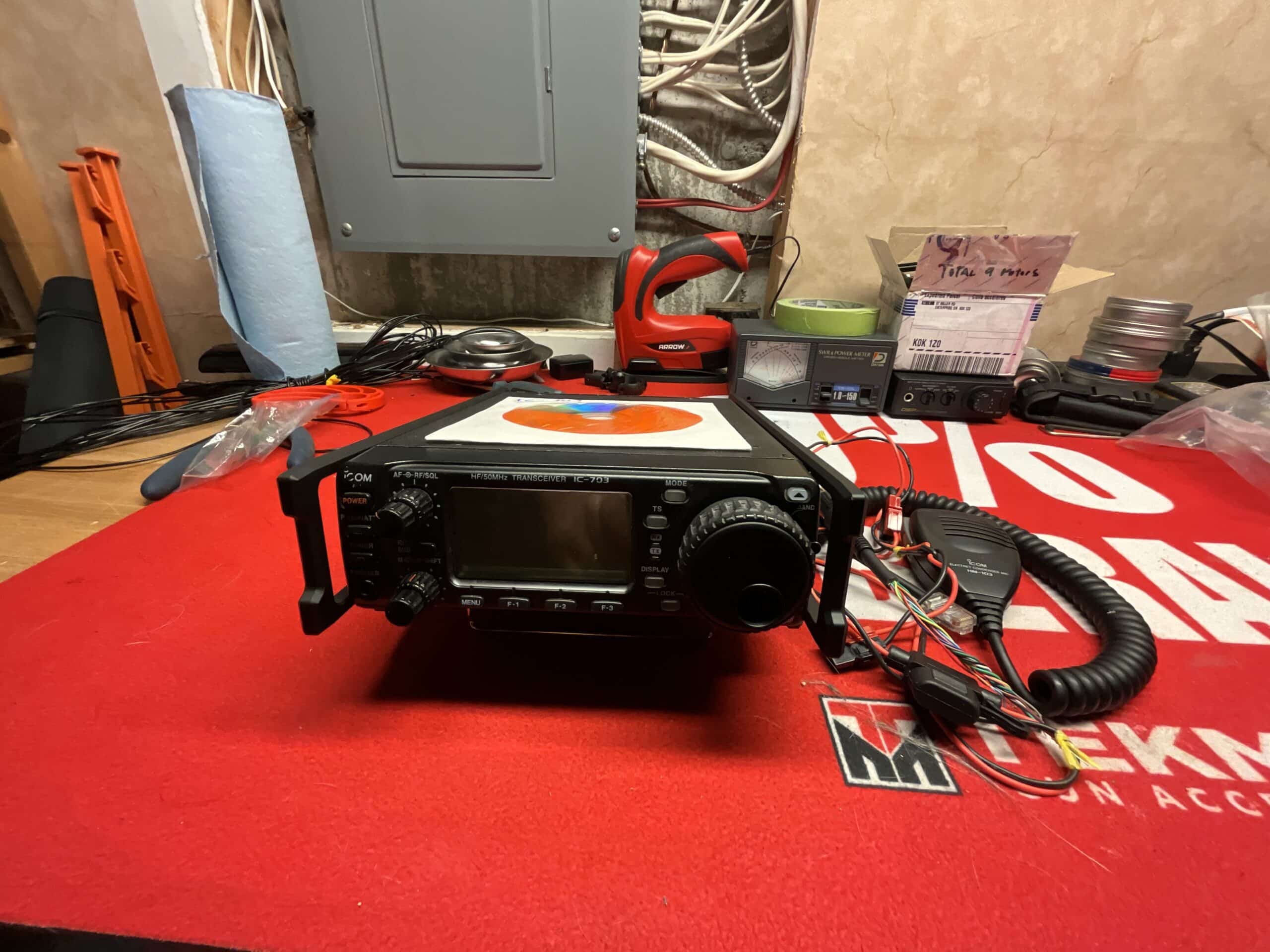 Icom IC 703 plus