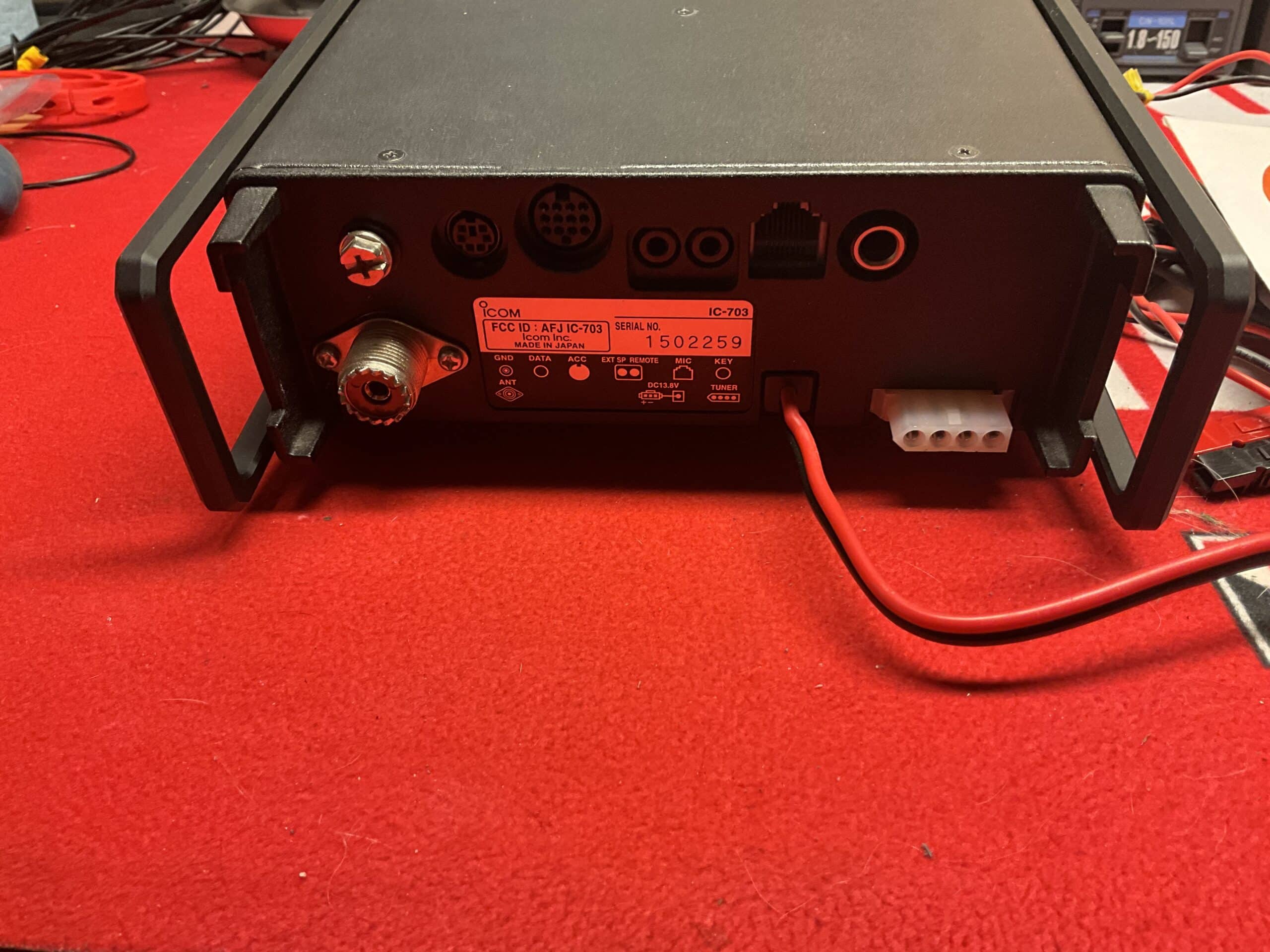 Icom IC 703 plus