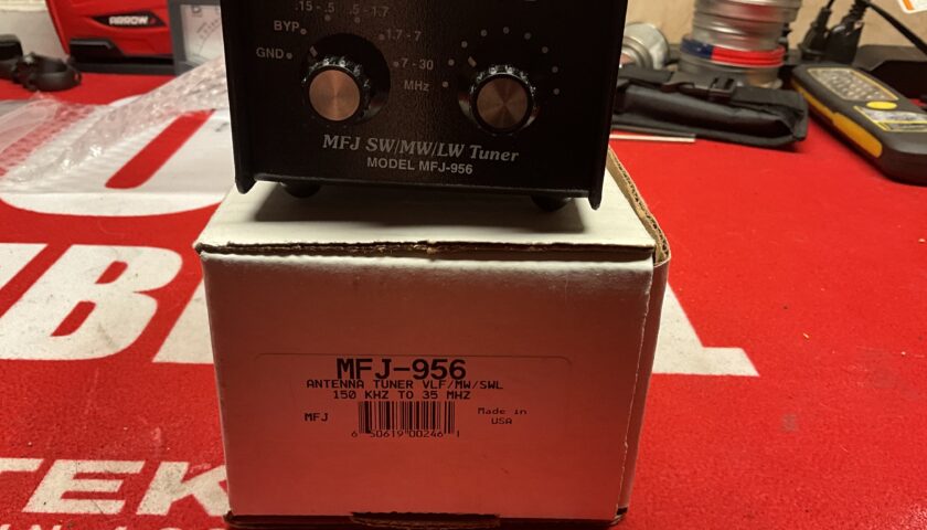 MFJ 956 receive antenna tuner