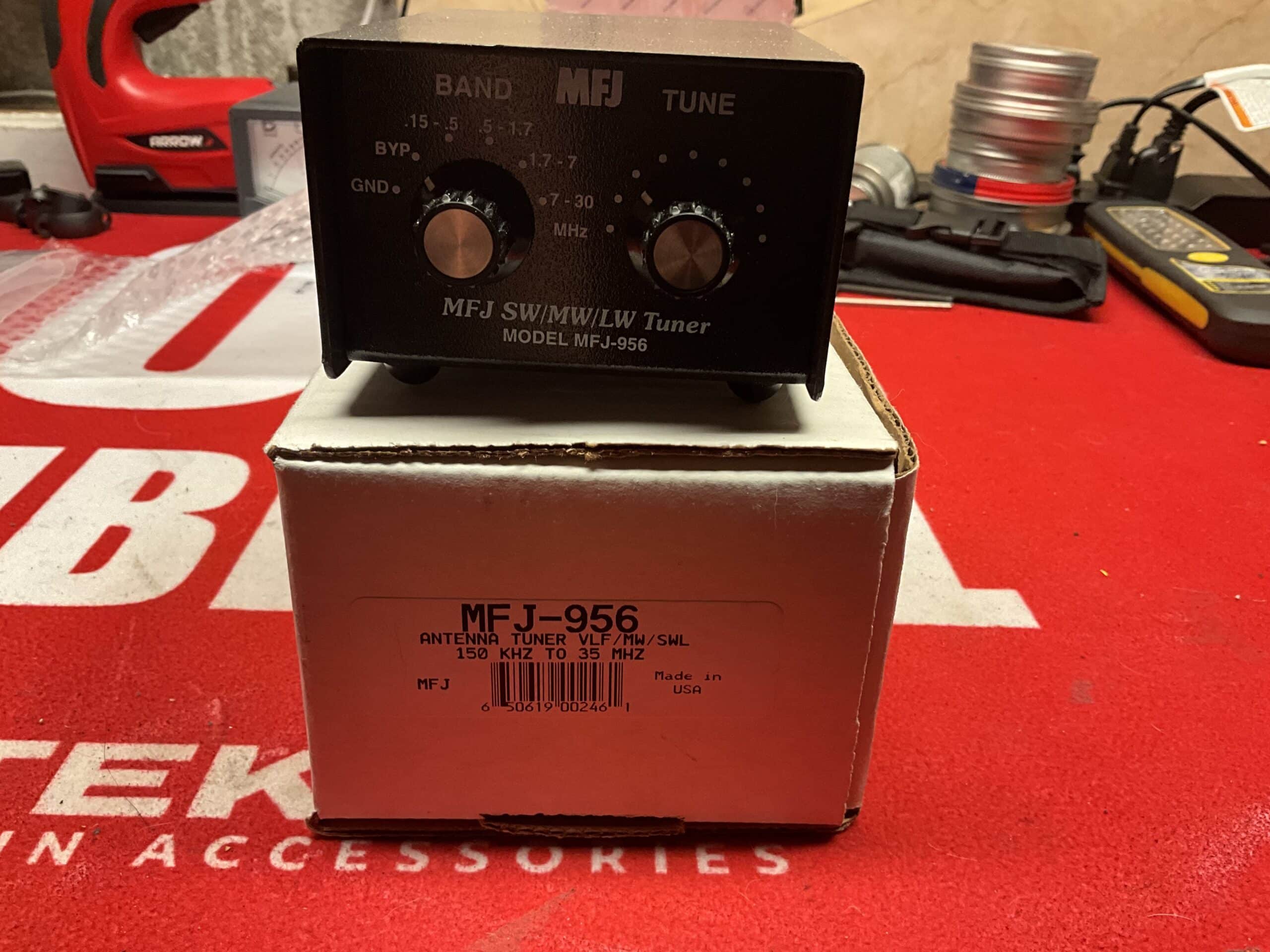 MFJ 956 receive antenna tuner