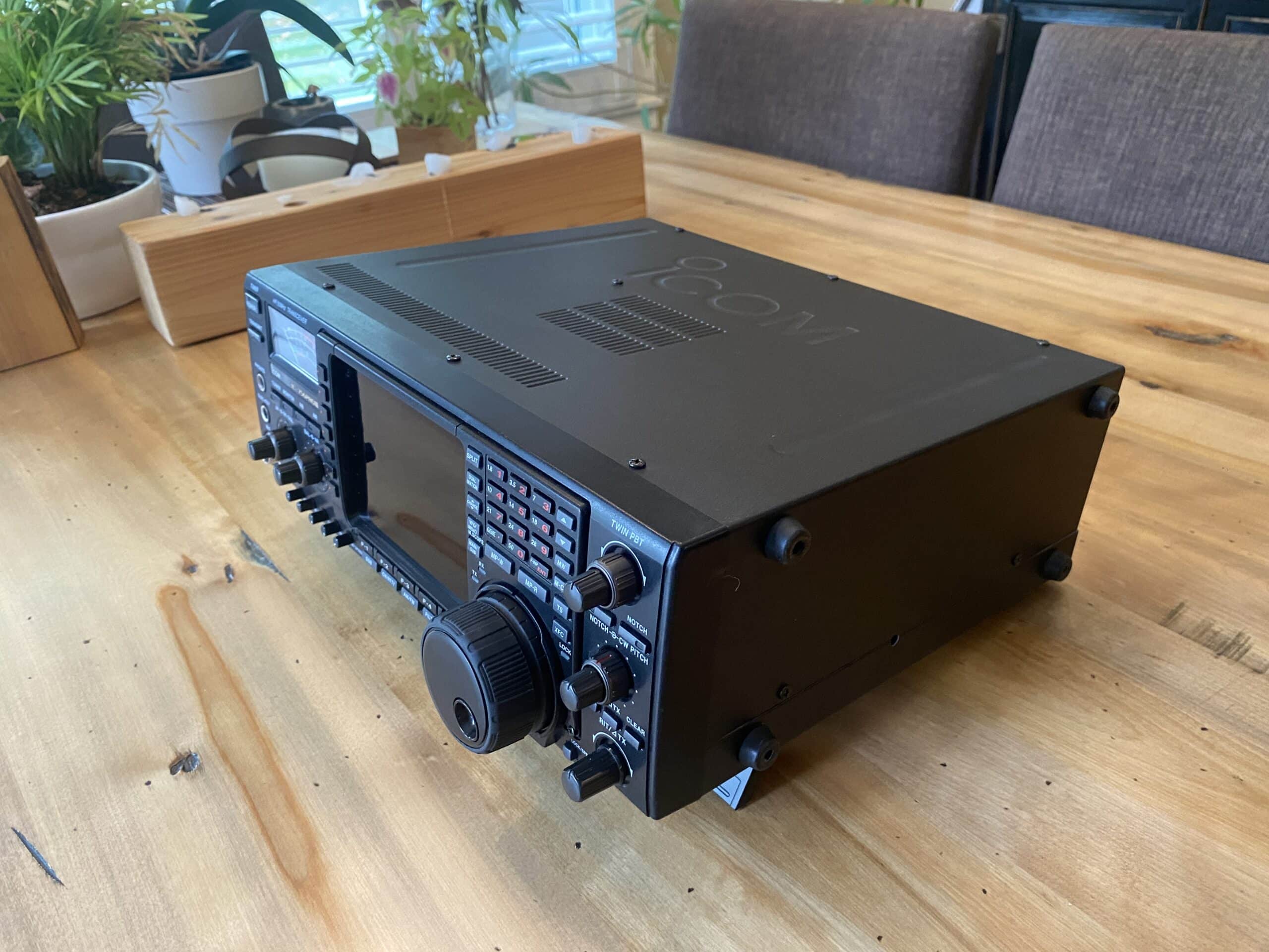 IC-756 Pro 3 with PS, Speaker and Mic