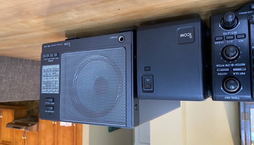 IC-756 Pro 3 with PS, Speaker and Mic