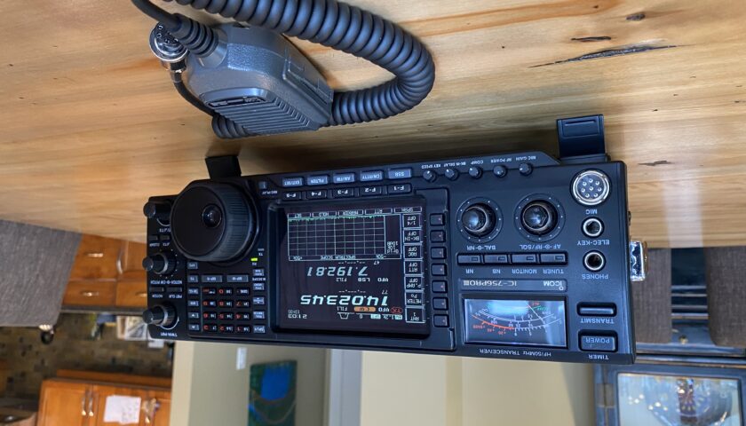 IC-756 Pro 3 with PS, Speaker and Mic