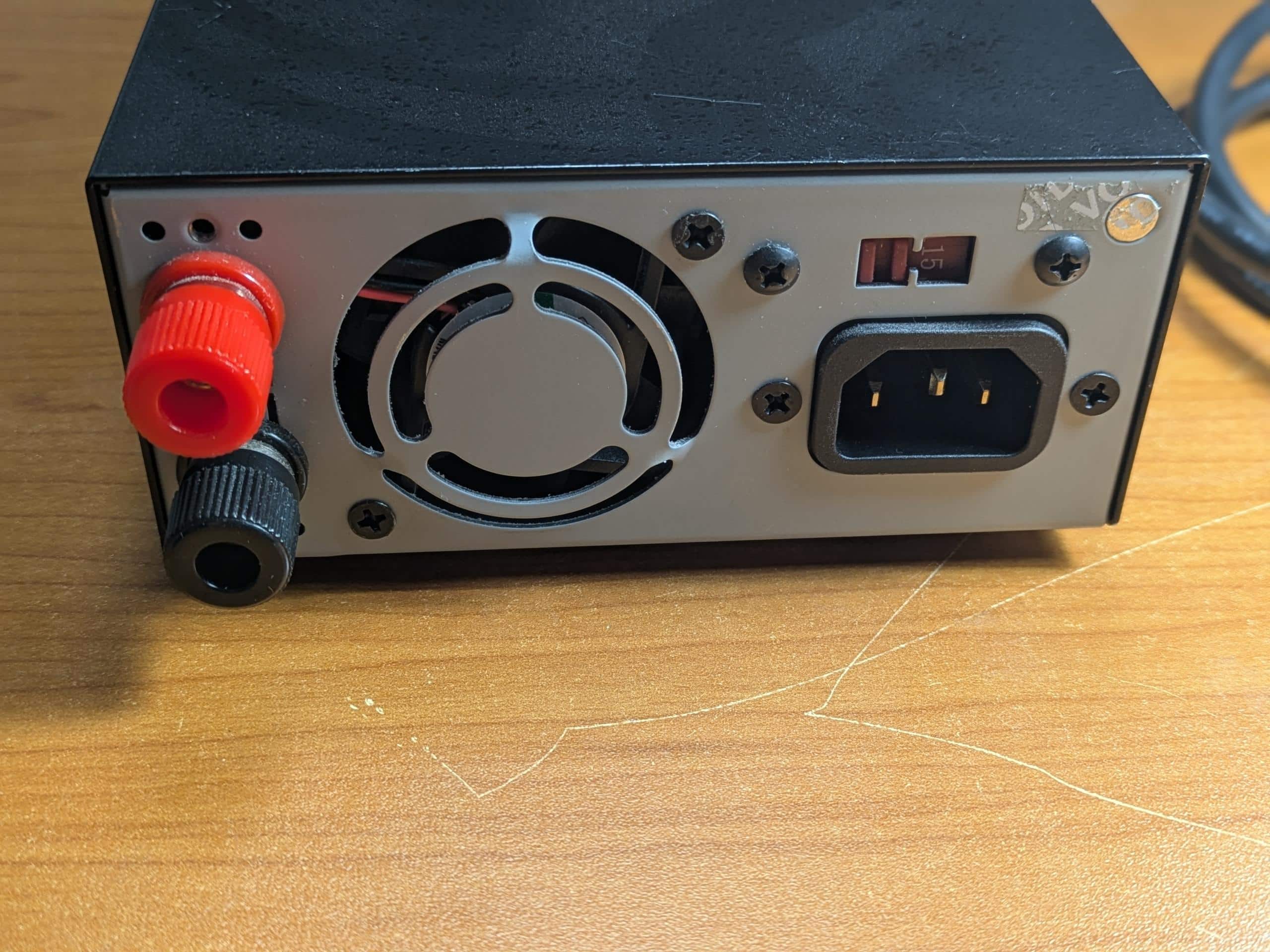 Powerwerx SS-30DV Switching Power Supply