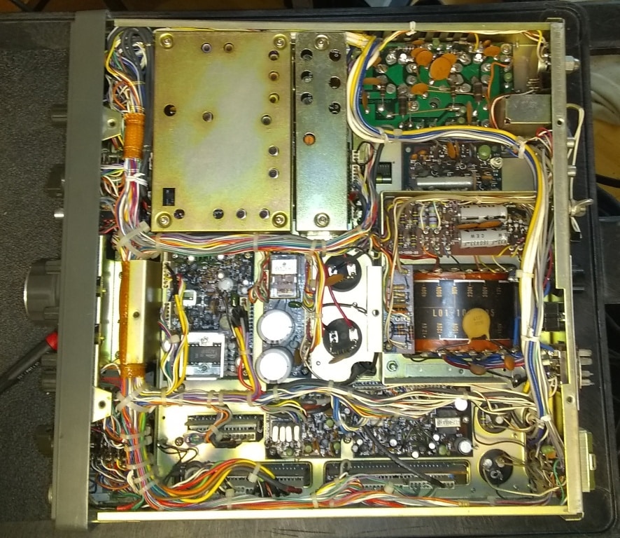 Kenwood TS-820S Ham Radio Transceiver for parts or repair