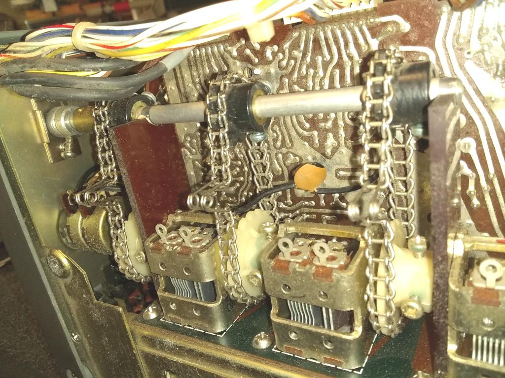 Kenwood TS-820S Ham Radio Transceiver for parts or repair