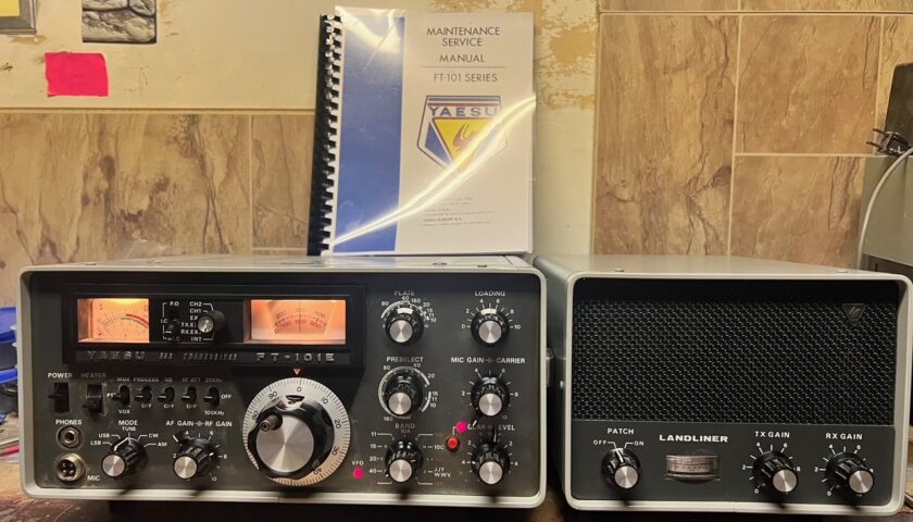 Yaesu FT-101E Tranceiver with Maatching Landliner