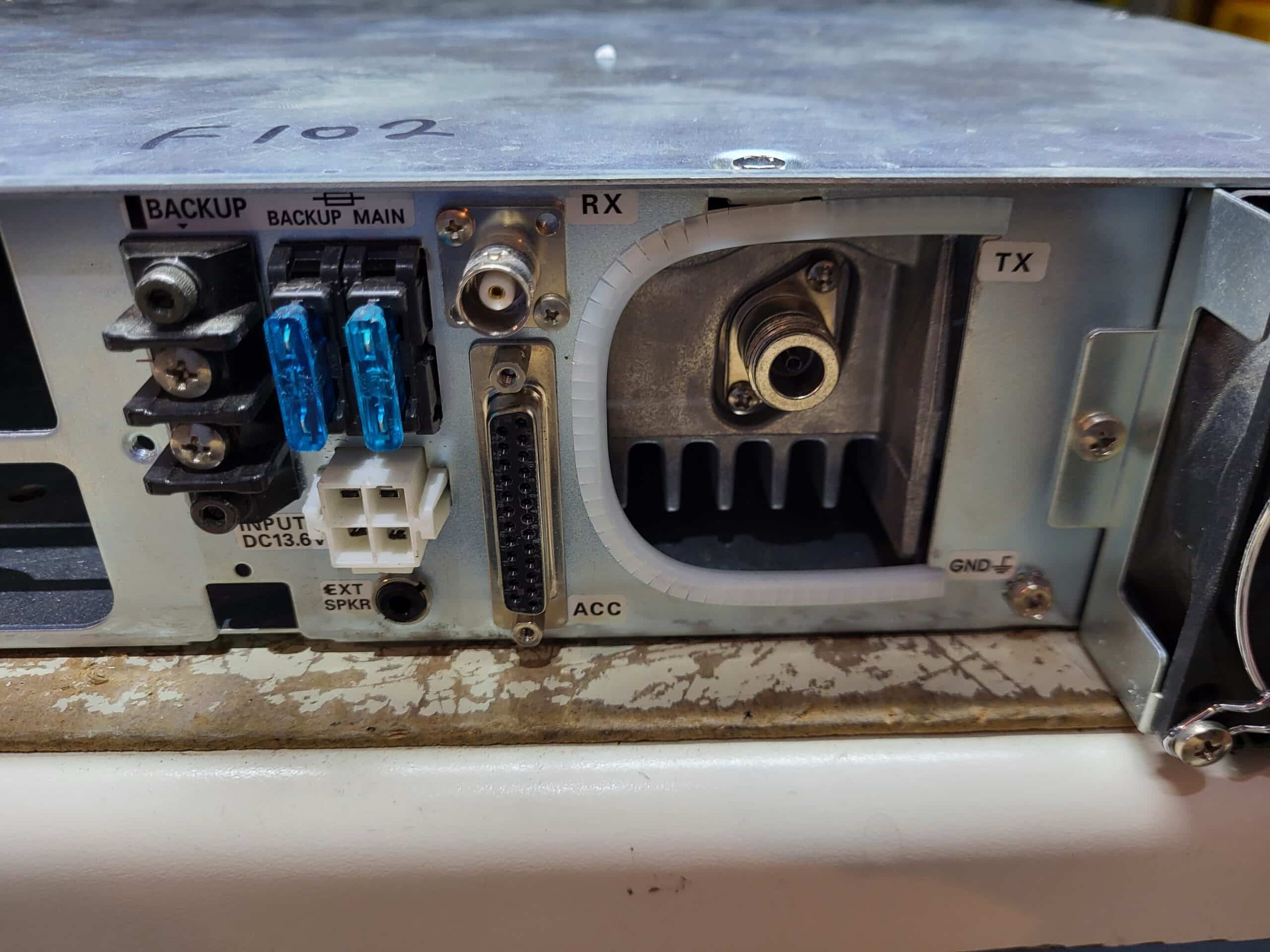 Vertex VXR-9000V repeater